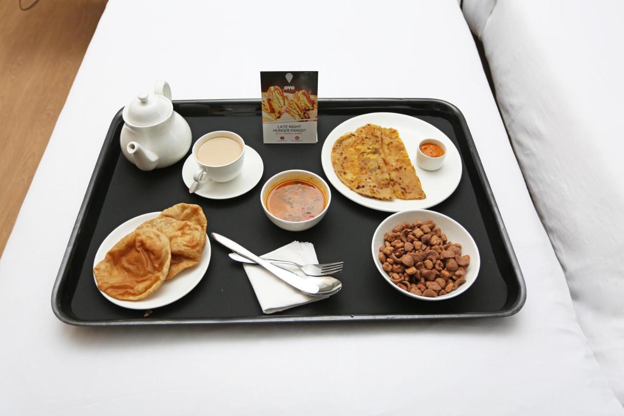 Oyo 4065 Hotel Richi Bhubaneswar Exteriör bild