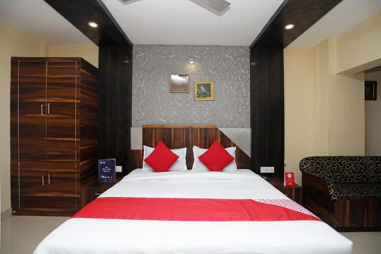 Oyo 4065 Hotel Richi Bhubaneswar Exteriör bild