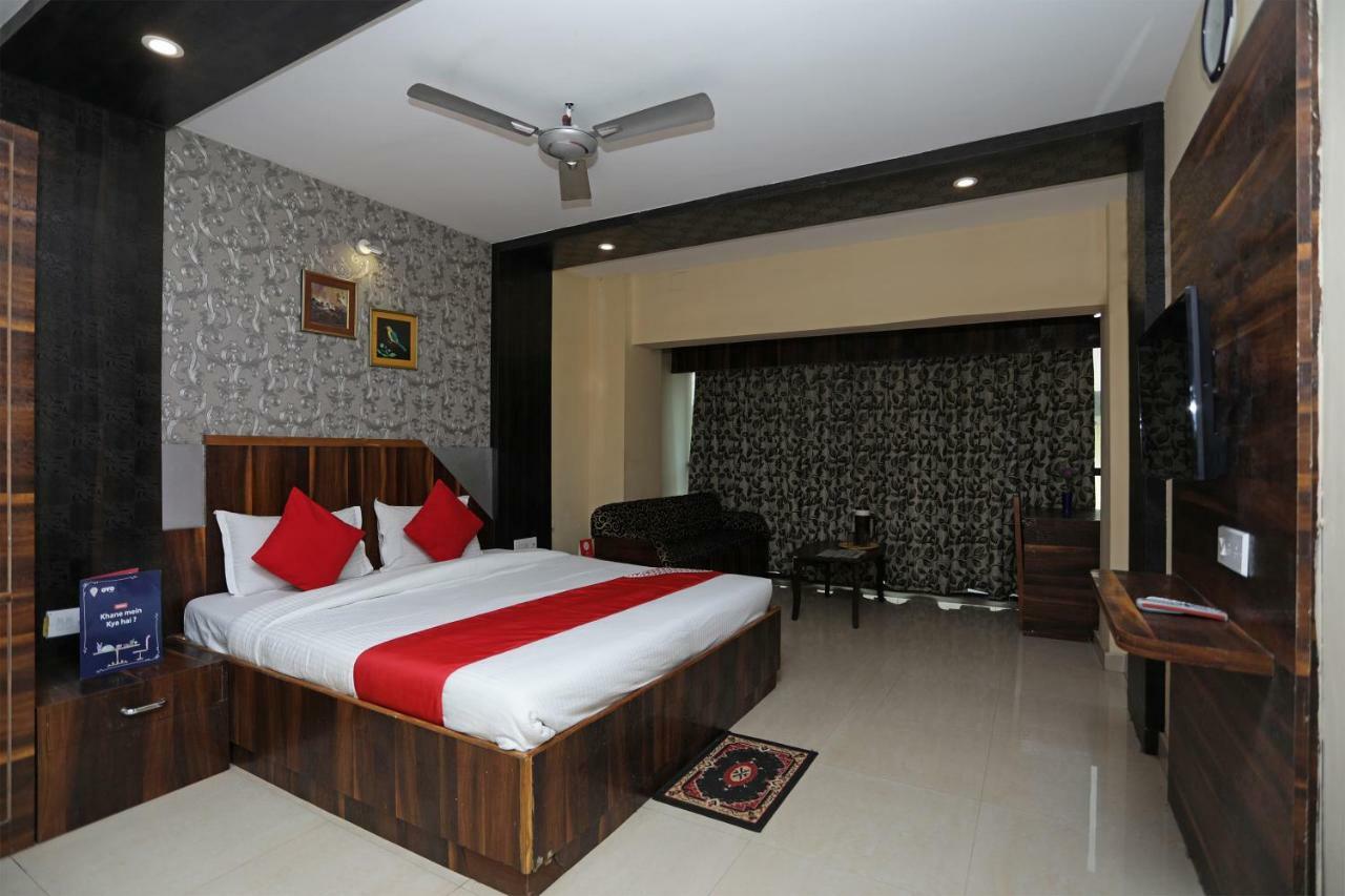 Oyo 4065 Hotel Richi Bhubaneswar Exteriör bild